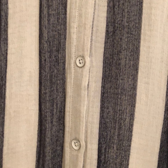 Tank - Picture 2 of 3